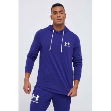 Under Armour bluza barbati, culoarea violet, cu glugă, cu imprimeu Under Armour bluza barbati, culoarea violet, cu glugă, cu imprimeu
