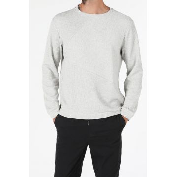 Bluza sport cu decolteu la baza gatului