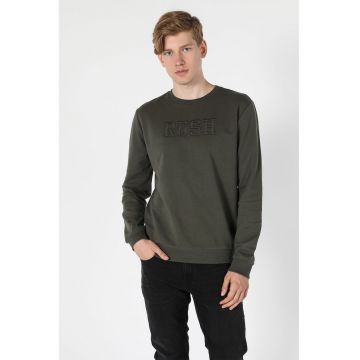Bluza sport cu text brodat