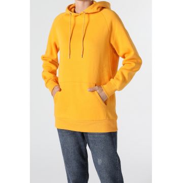Hanorac cu buzunar kangaroo si maneci raglan