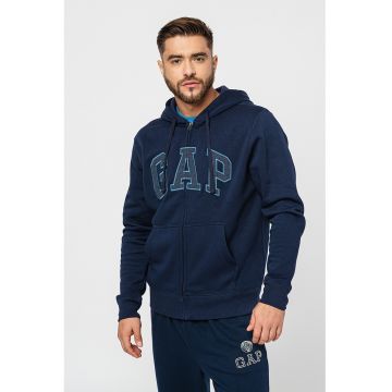Hanorac cu fermoar si logo brodat pe piept