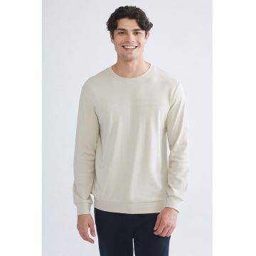 Bluza de trening cu decolteu la baza gatului