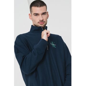 Bluza de trening cu imprimeu logo si fermoar scurt