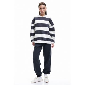 Bluza de trening supradimensionata cu guler polo