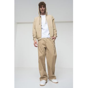 Hanorac cu buzunare oblice si fermoar Hanorac cu buzunare oblice si fermoar