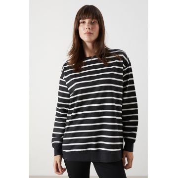 Bluza de trening cu decolteu la baza gatului si dungi