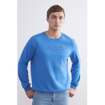 Bluza de trening cu decolteu la baza gatului si imprimeu