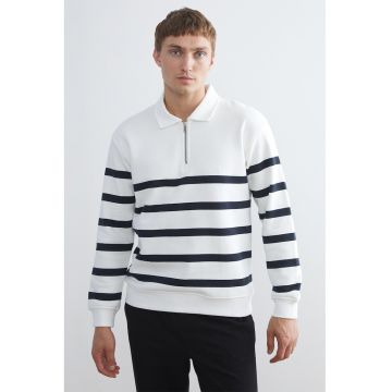 Bluza de trening cu model in dungi si decolteu cu fermoar scurt