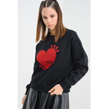 Bluza de trening cu croiala lejera si aplicatie inima