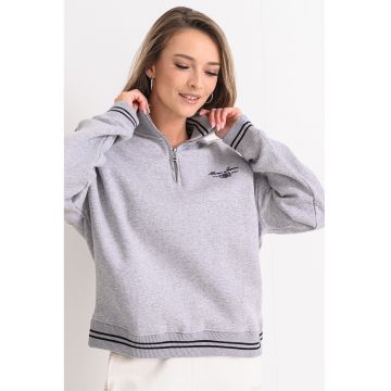 Bluza de trening cu fermoar scurt si guler