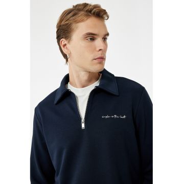 Bluza de trening polo cu fermoar scurt Bluza de trening polo cu fermoar scurt
