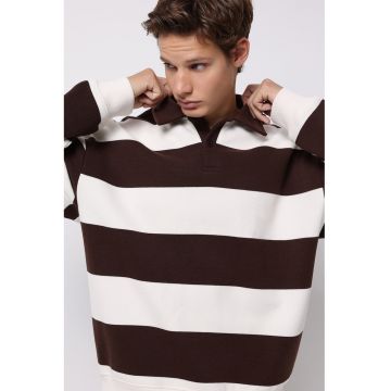 Bluza de trening polo cu model in dungi Bluza de trening polo cu model in dungi