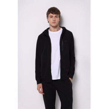 Hanorac cu fermoar si buzunar pe piept Hanorac cu fermoar si buzunar pe piept