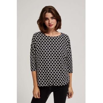 Bluza alba si bleumarin cu model geometric