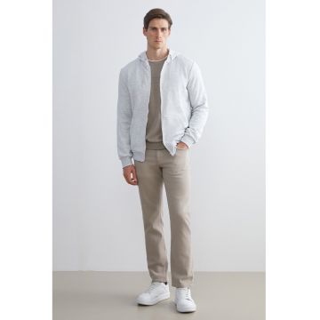 Hanorac cu fermoar si buzunare oblice