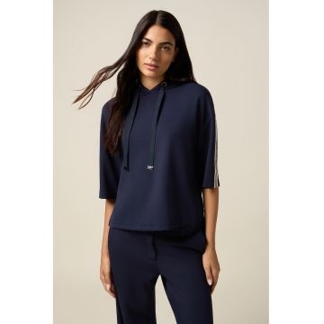 Hanorac cu maneci medii