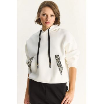 Hanorac dama  acrilic - gluga - alb -
