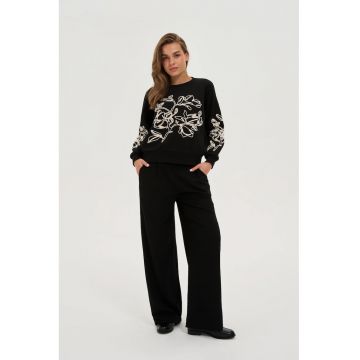 Hanorac negru cu aplicatie