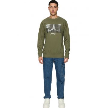 Bluza de trening cu decolteu la baza gatului si imprimeu foto