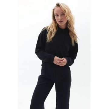 Bluza de trening din amestec de modal cu guler cu snur de ajustare