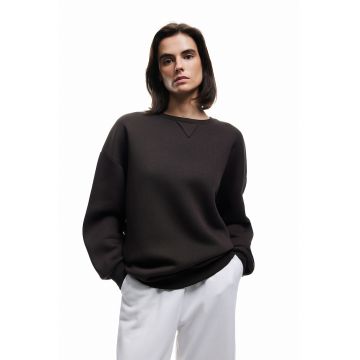 Bluza de trening cu croiala lejera si model uni