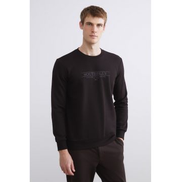 Bluza de trening cu decolteu la baza gatului si imprimeu text