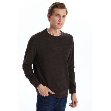 Bluza de trening cu decolteu la baza gatului si model uni