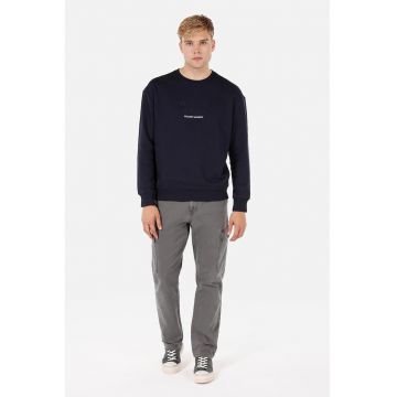 Bluza de trening cu decolteu rotund si text brodat