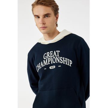 Hanorac cu imprimeu text si buzunar kangaroo