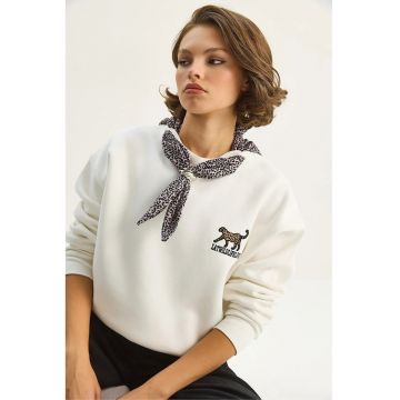 Hanorac dama -  gat rotund - accesoriu cu imprimeu - alb - textil -