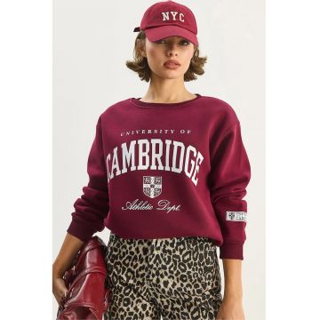 Hanorac dama  guler rotund - nervuri imprimate - rosu cires - textil