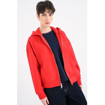 Hanorac lejer cu model uni si fermoar