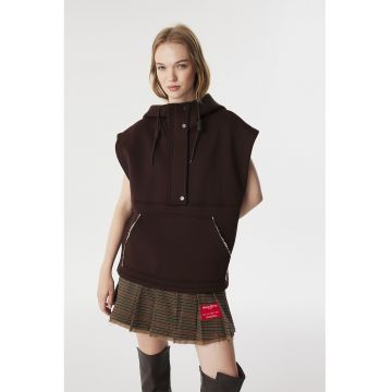 Hanorac supradimensionat cu capse - Maro pamantiu